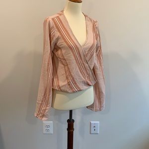 Cute puffy sleeve top